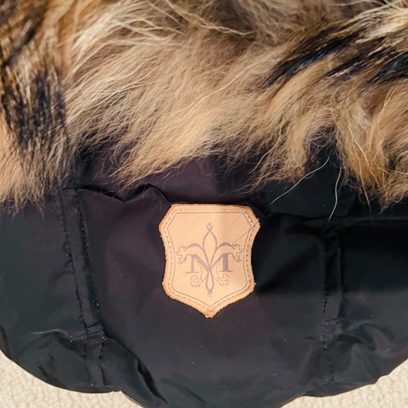 Mackage ADALI down coat with natural fur Signature Mackage collar - Picture 5 of 5